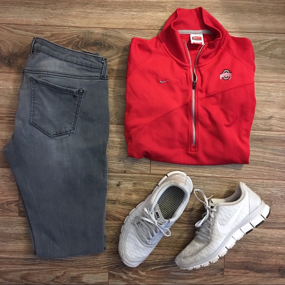 Jessica Simpson Gray Distressed Jeggings - Picture 4 of 5